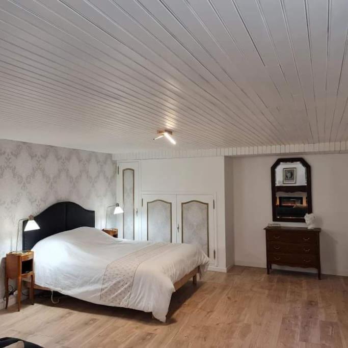 Le « Saint-Just » Appartement Rodez Buitenkant foto